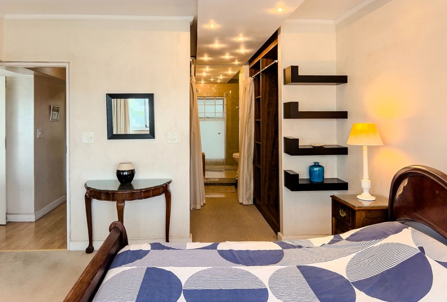 To Let 2 Bedroom Property for Rent in Sea Point Western Cape